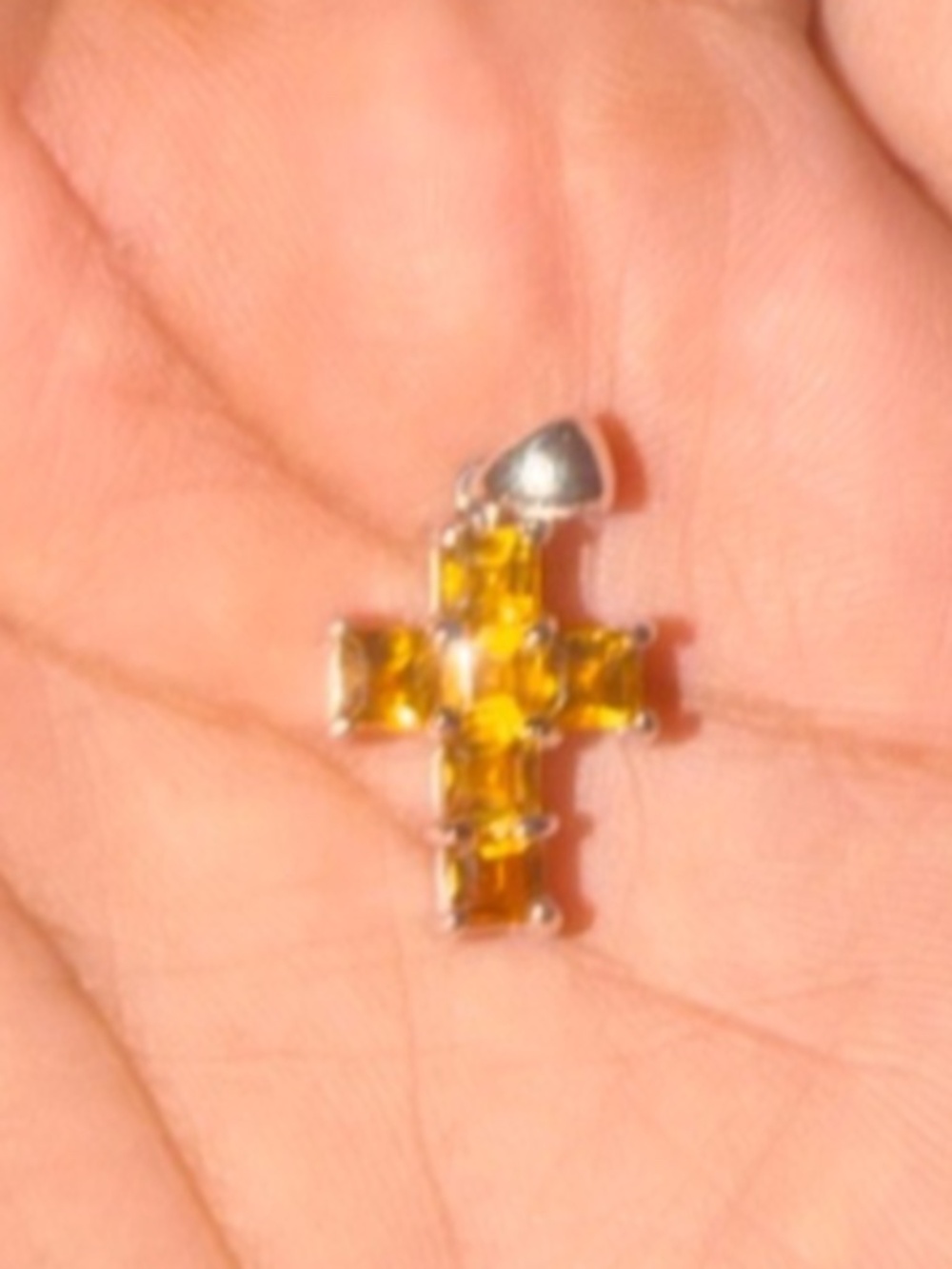 14 kt w gold cross 5 cts yellow sapphires 2.8 grams